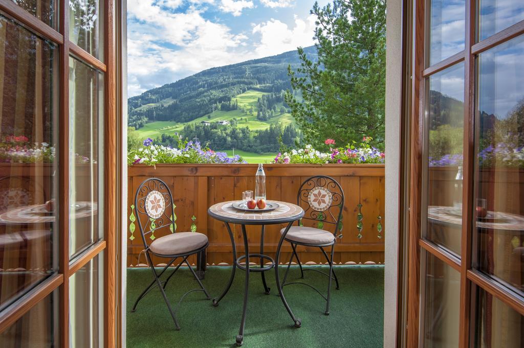Hotel Silberkrug Dorfgastein Zimmer foto